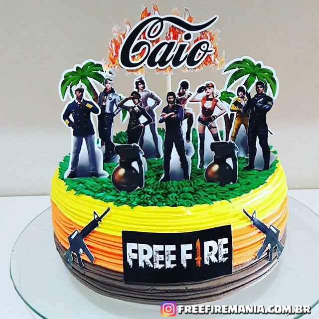 Bolo Free Fire: Fotos de festas de aniversário com o tema do jogo
