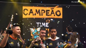 Two9 Foi o Campeão do X1 Mundial Feito Pelo Weedzão